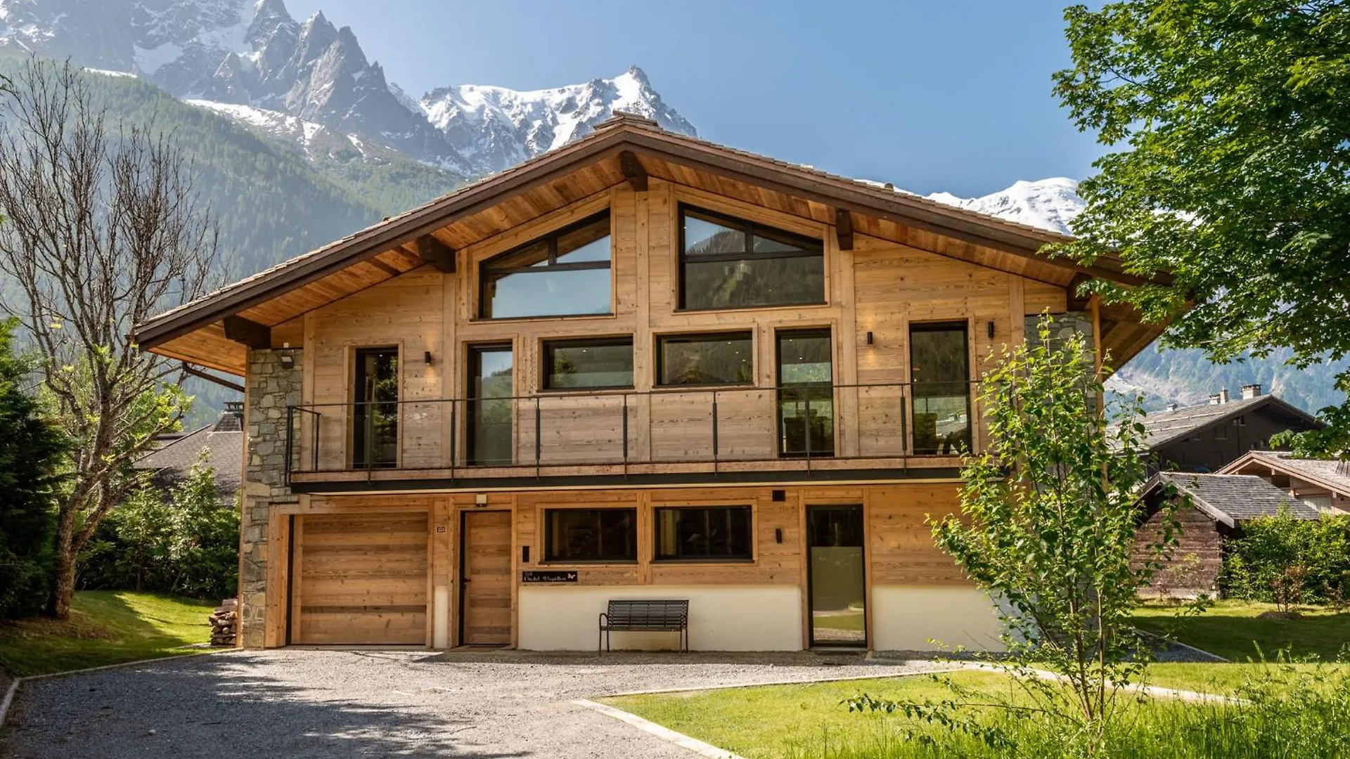 Chalet Papillon - Alpes Travel - Detached Chalet - Les Praz - Sleeps 8 Chamonix