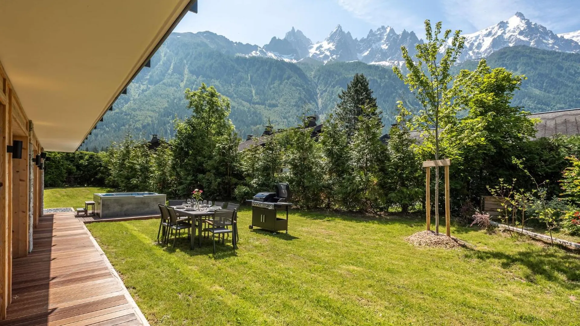 Chalet Papillon - Alpes Travel - Detached Chalet - Les Praz - Sleeps 8 Chamonix 0*,