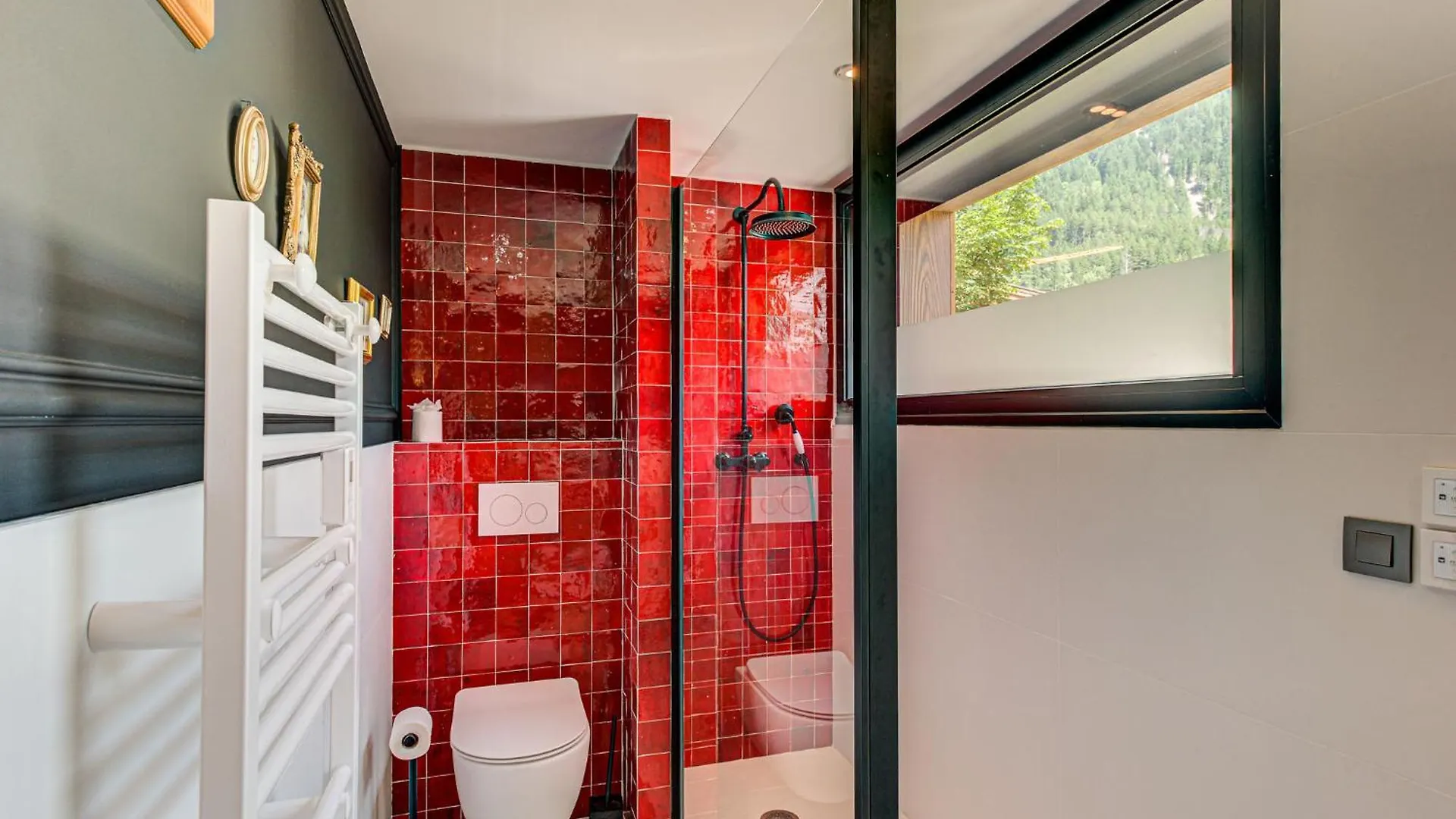 Chalet Papillon - Alpes Travel - Detached Chalet - Les Praz - Sleeps 8 Chamonix 0*,  Francja